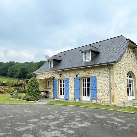 Ticoulat בית נופש