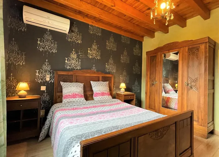 Ticoulat Semesterbostad