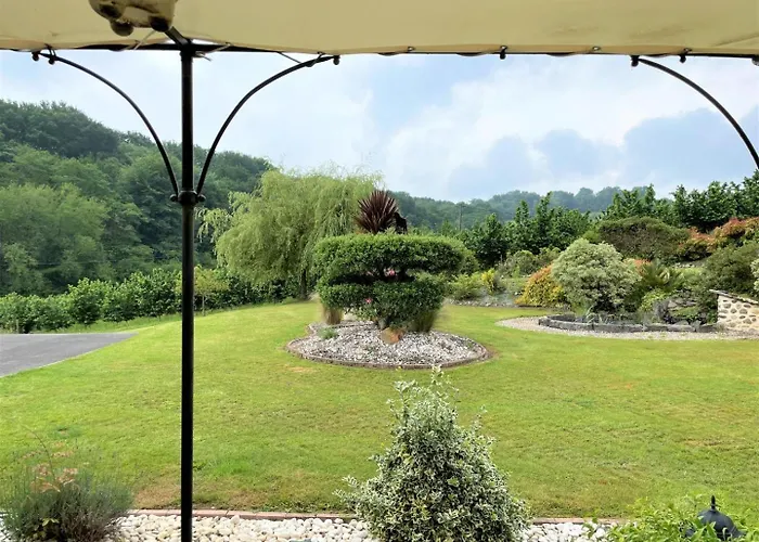 Semesterbostad Ticoulat *